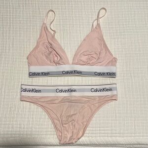 Calvin Klein intimates set